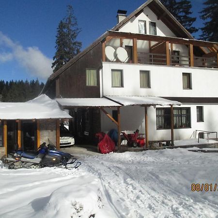 Bed And Breakfast Vila Lala Jahorina Esterno foto