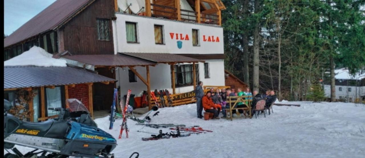 Bed And Breakfast Vila Lala Jahorina Esterno foto